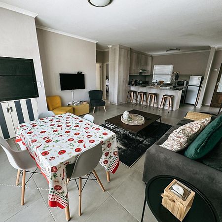 Nemesia Court Apartment Durbanville Exterior photo