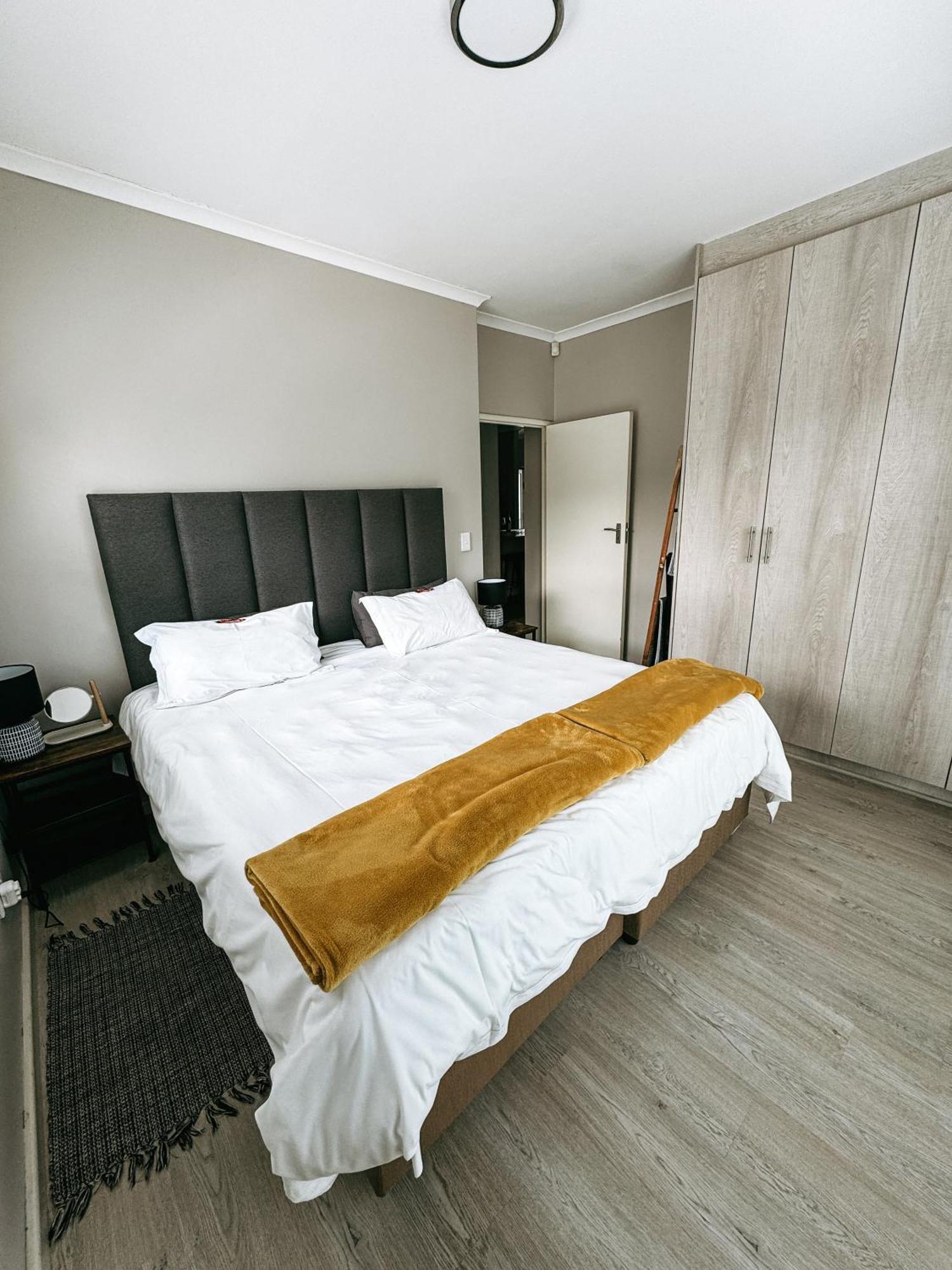 Nemesia Court Apartment Durbanville Exterior photo