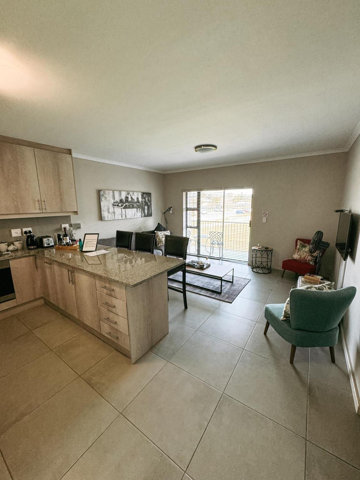 Nemesia Court Apartment Durbanville Exterior photo