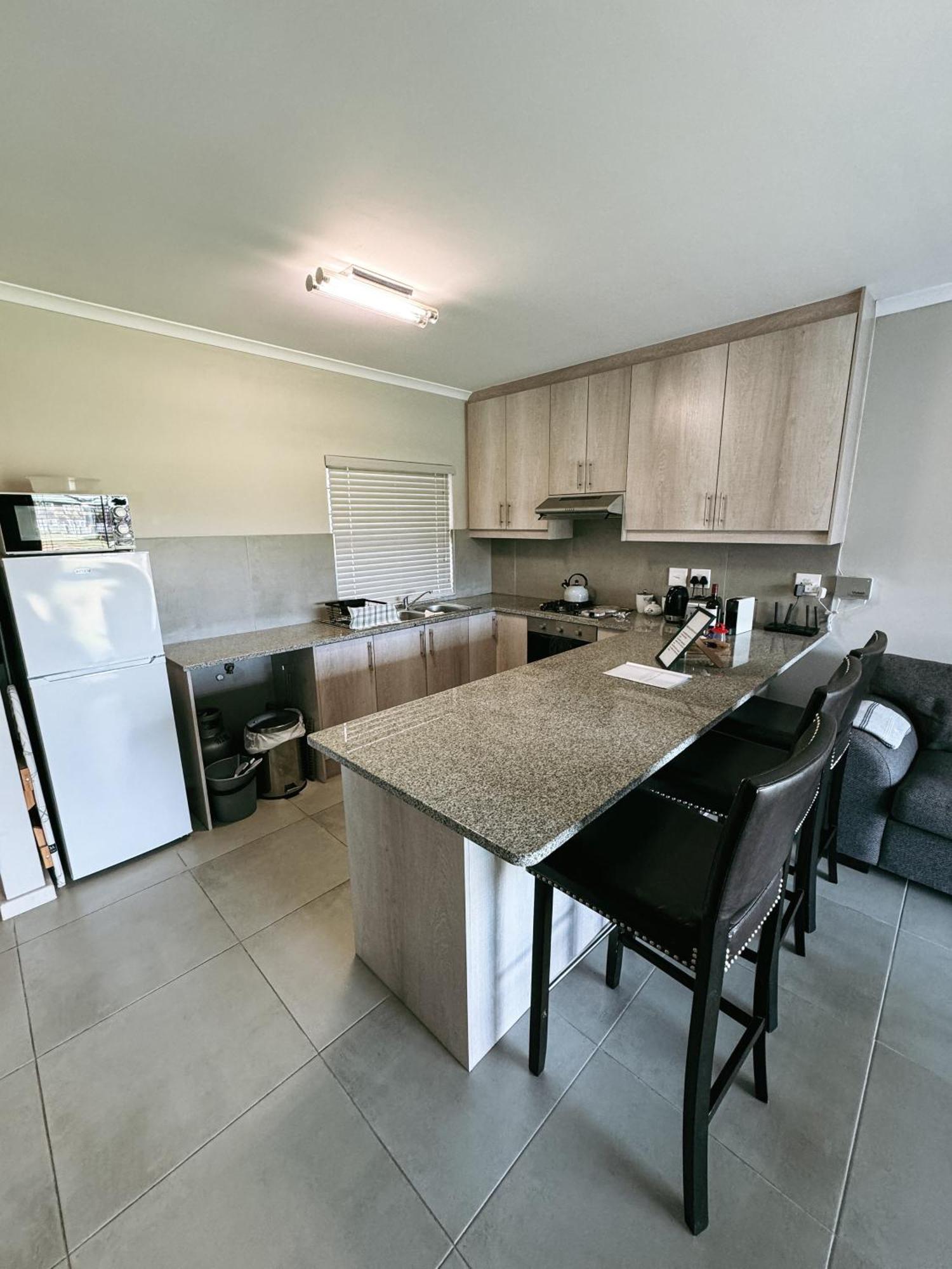 Nemesia Court Apartment Durbanville Exterior photo