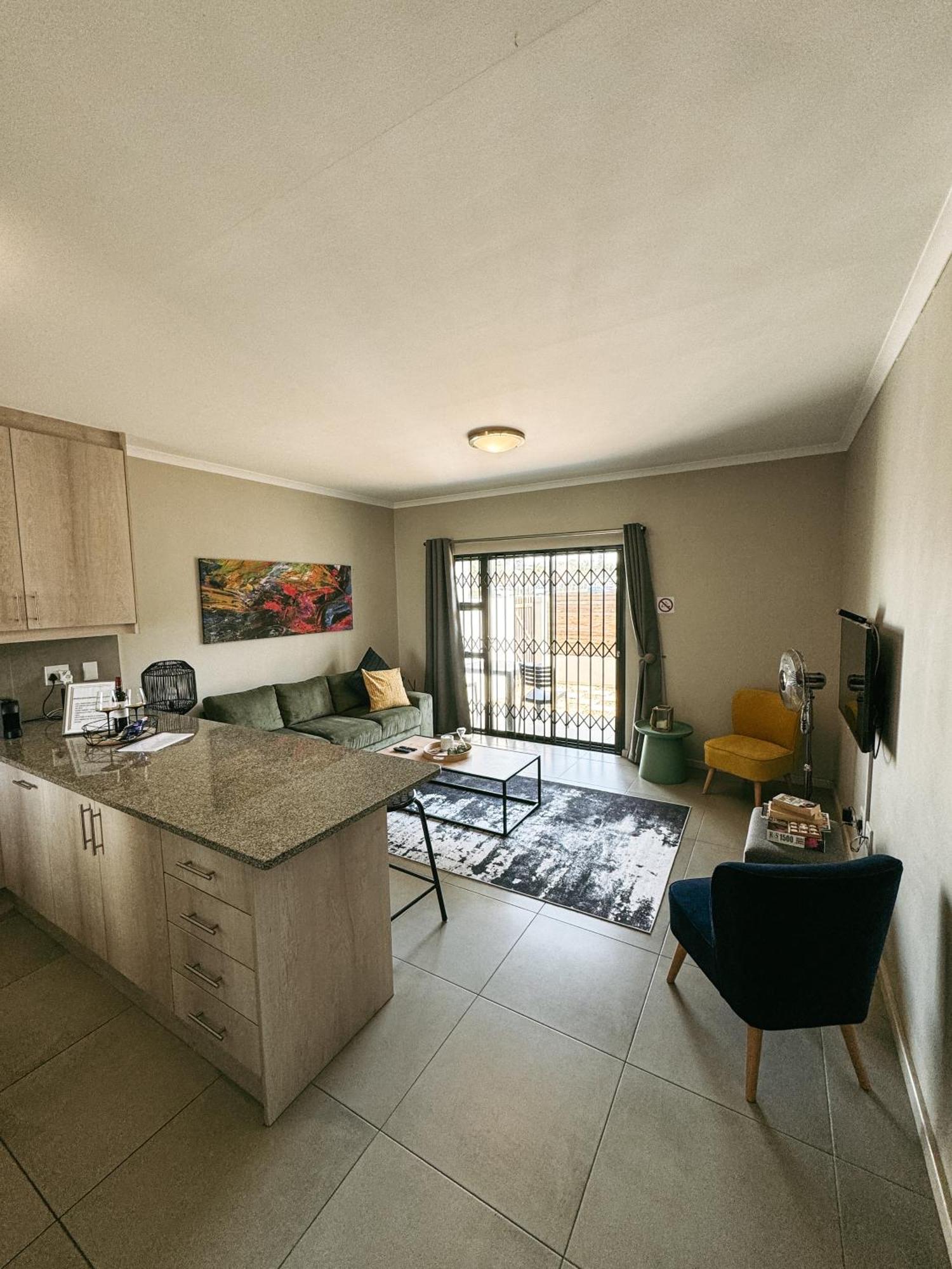 Nemesia Court Apartment Durbanville Exterior photo