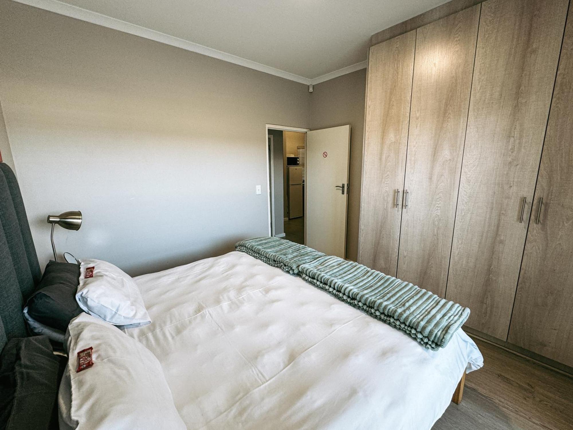 Nemesia Court Apartment Durbanville Exterior photo