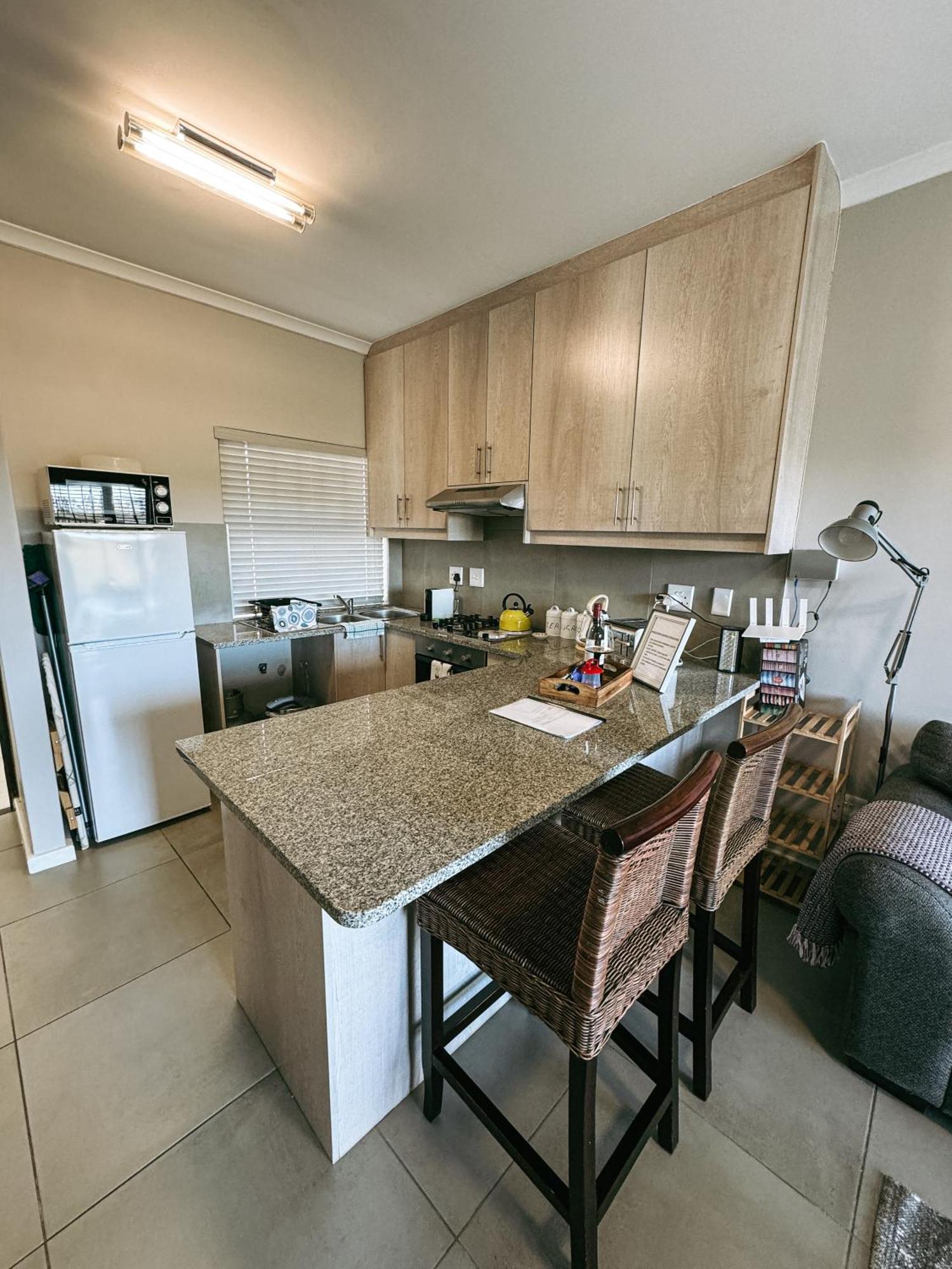 Nemesia Court Apartment Durbanville Exterior photo